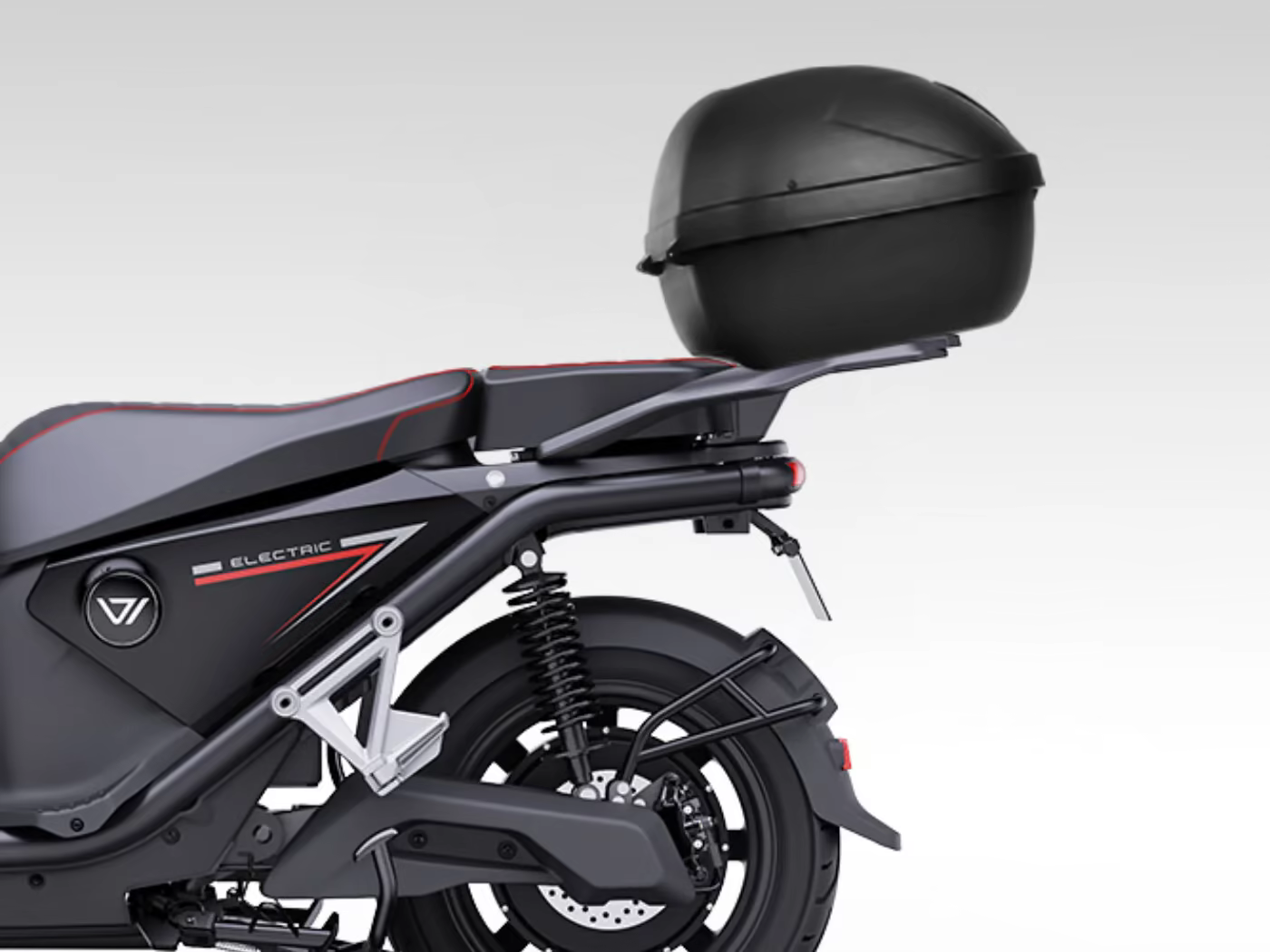 VMoto CPX — top box on the rack